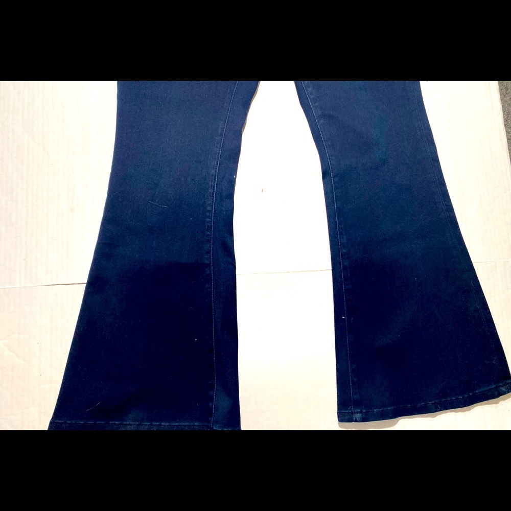 Melissa McCArthy Seven7 Dark Wash Micro Flare 70’s Inspired Jeans Size 16 W - Picture 6 of 16